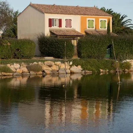 Marina, Ile Des Pecheurs,